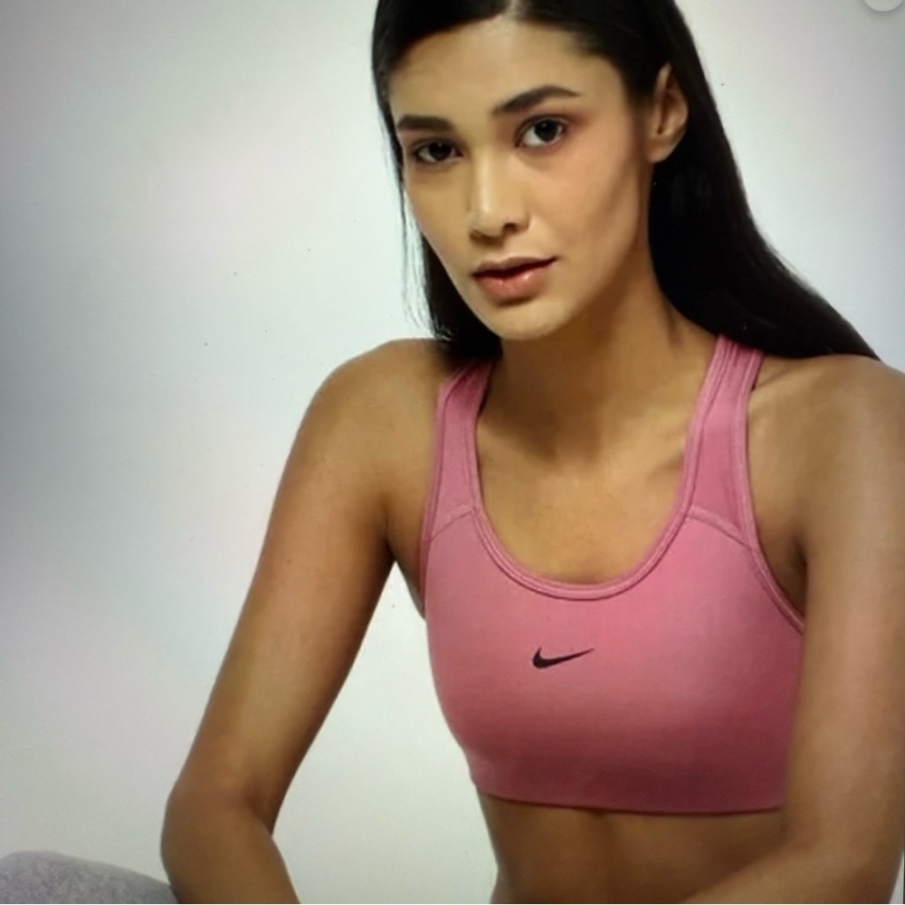 Nike Women's victory shape, high support‎ sports bra